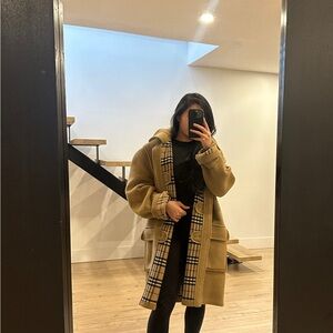 BURBERRY SPECIALTY DUFFLE COAT — Large